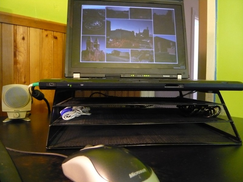 Ilustrație pentru articol intitulat Lifehacker Workspaces: Kevin Purdy Edition
